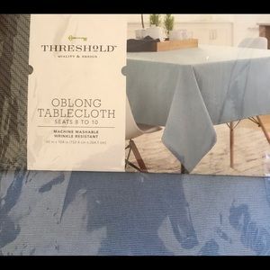 NEW Threshold 60x104 Oblong Tablecloth